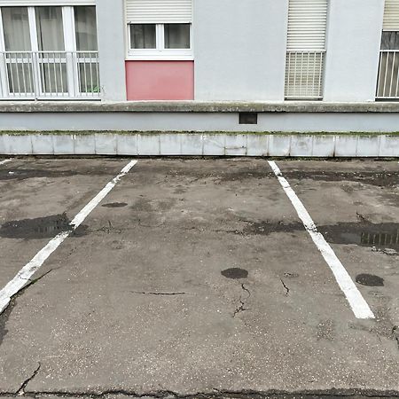 Au Coeur Des Arenes - Parking Prive Apartment Metz Exterior photo