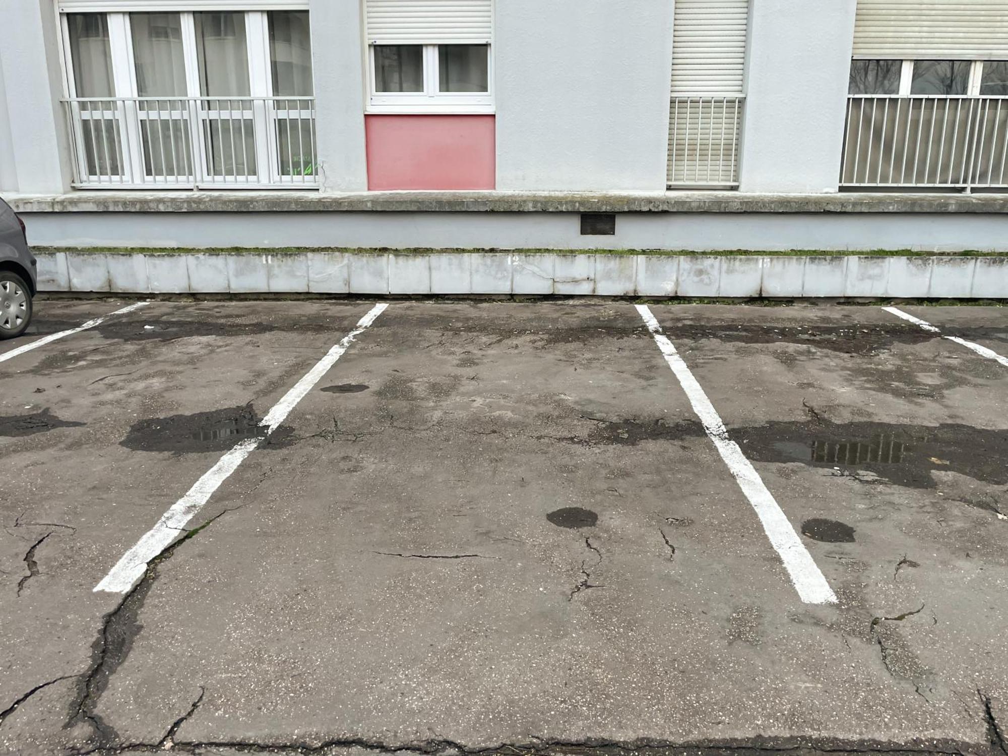 Au Coeur Des Arenes - Parking Prive Apartment Metz Exterior photo
